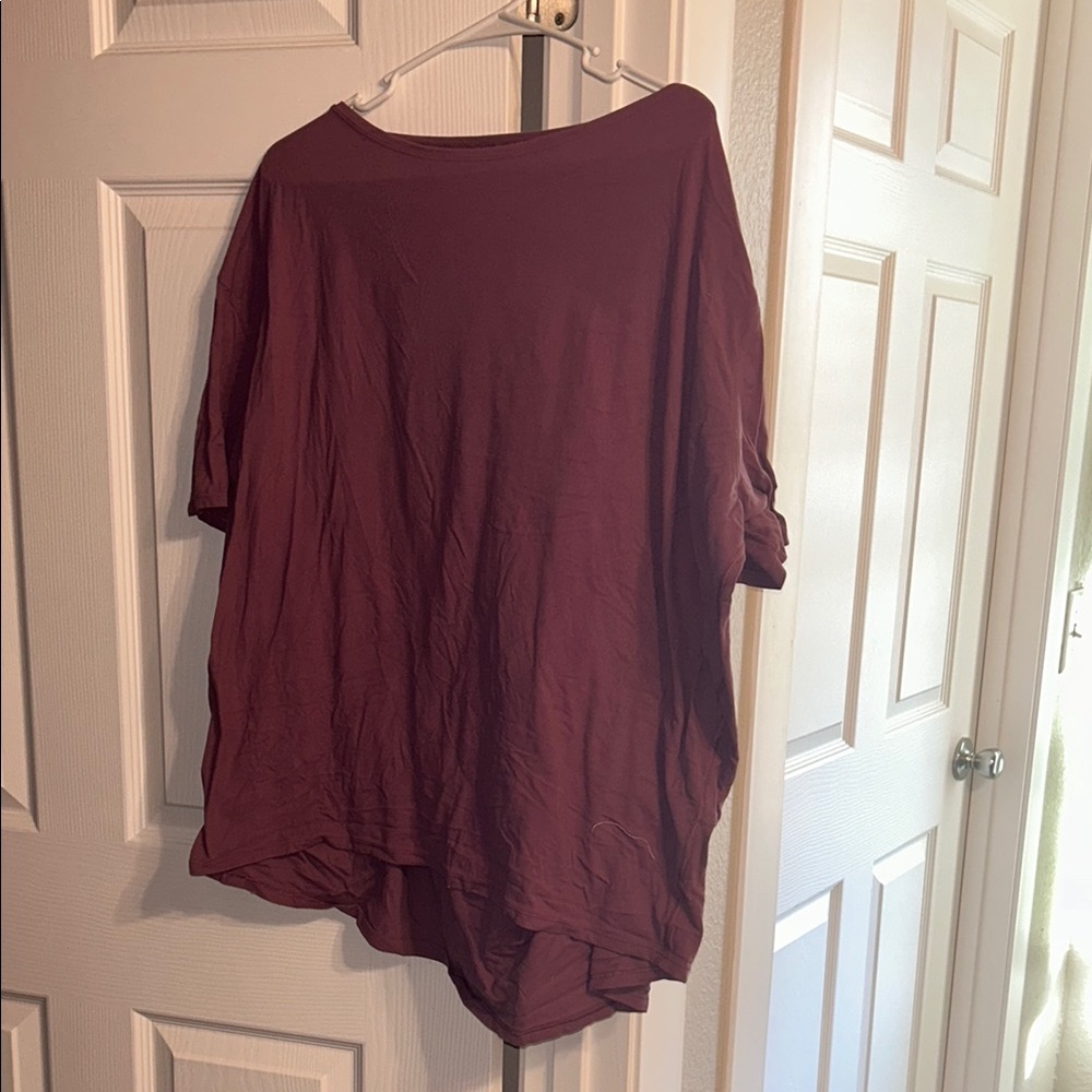 Lululemon BACK IN ACTION SHORT SLEEVE *NULU
Vintage Plum